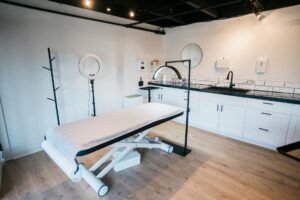 How to Create Adjustable Bed Industry Logo