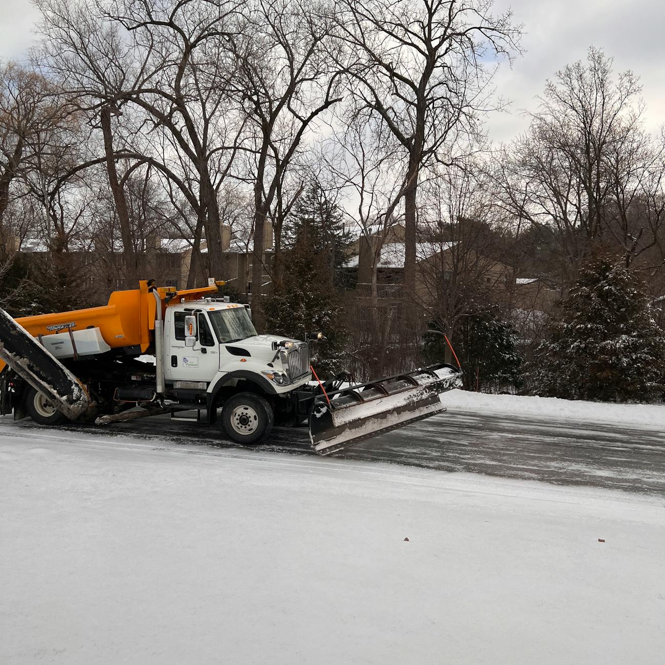 How to Create Residential Snowplow Industry Logo