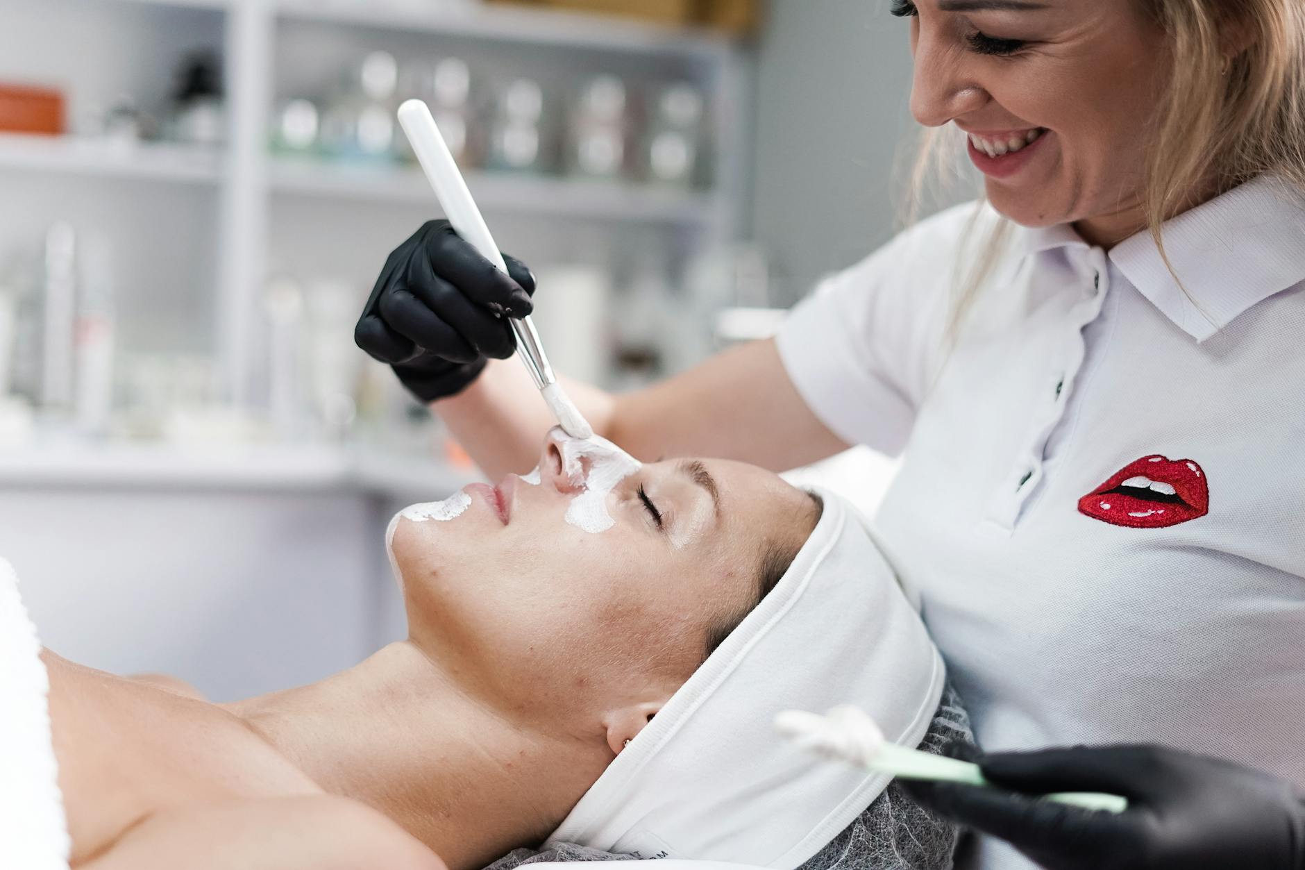 How to Get Clients for Your Cosmetic Dermatology Business