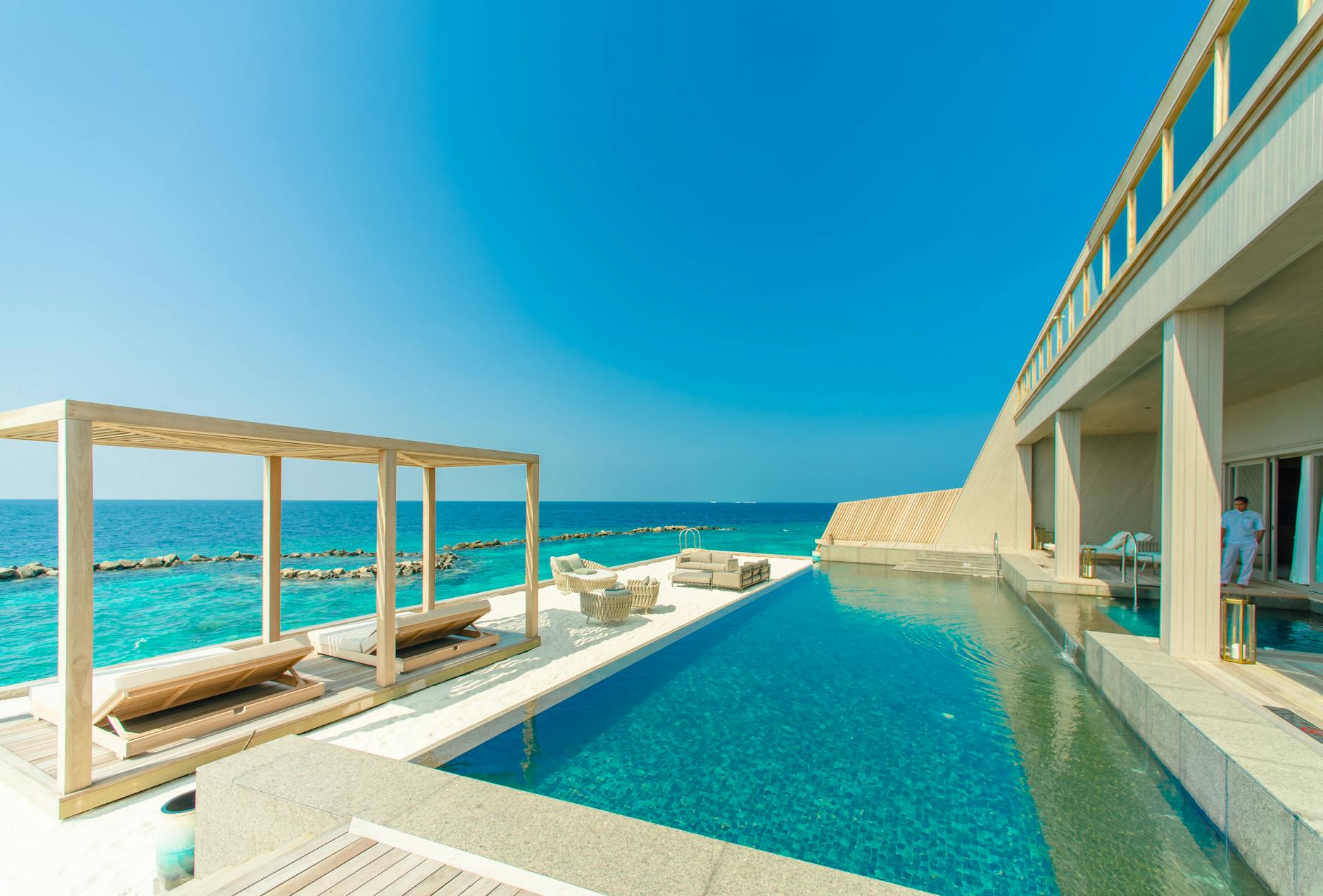 How to Create Resort Hotel Industry Logo