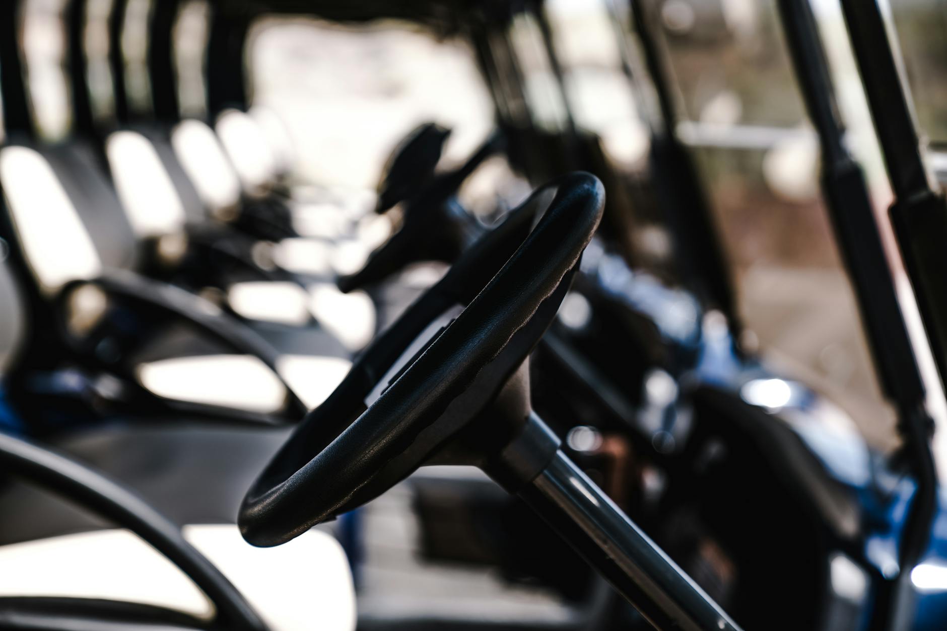 How to Create Golf Cart Accessories Industry Logo