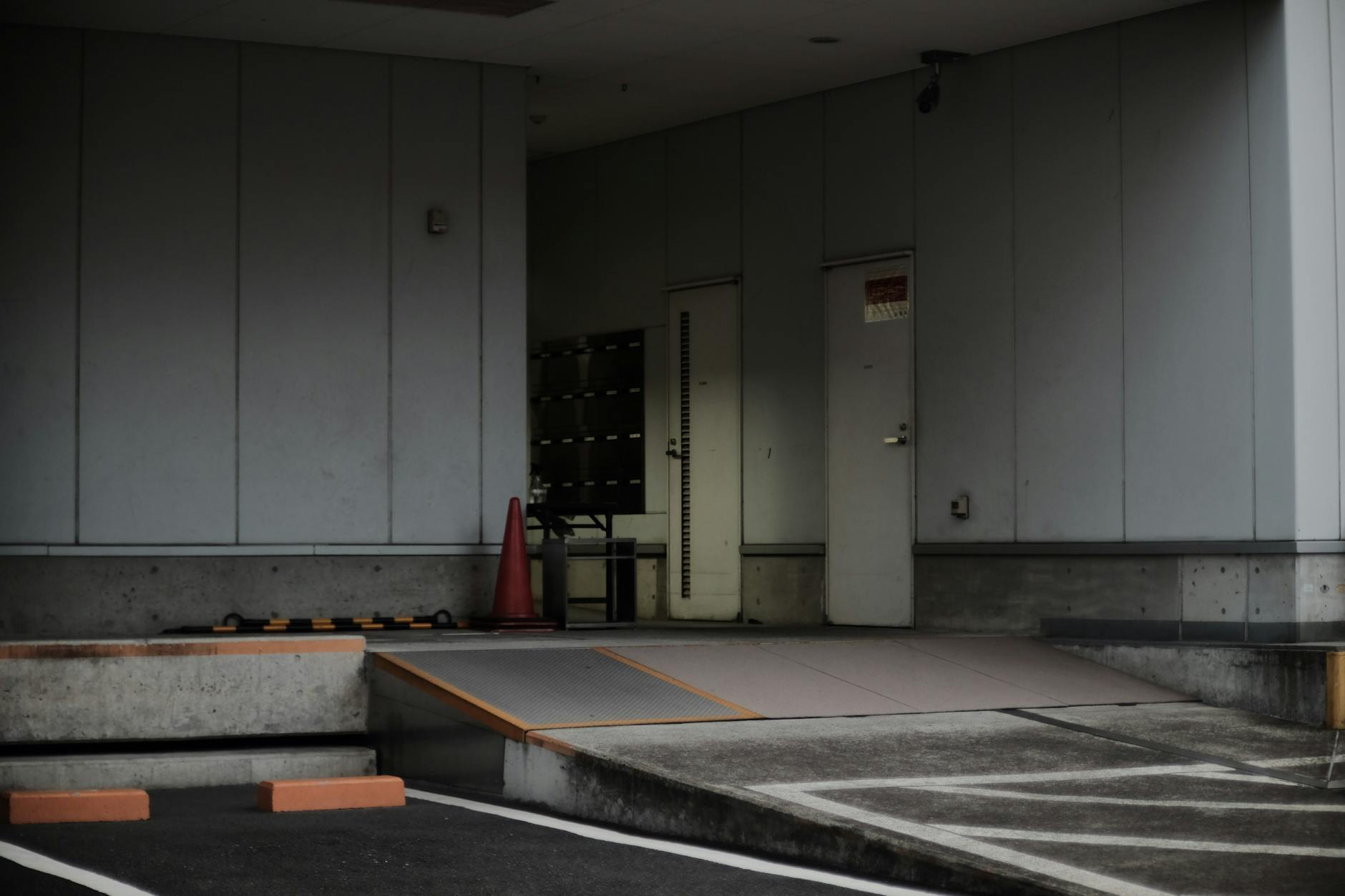 How to Create Garage Door Safety Products Industry Logo