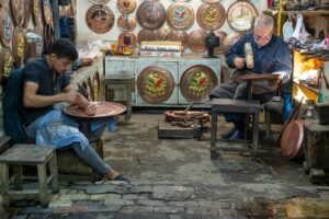 How to Create Local Artisans Industry Logo