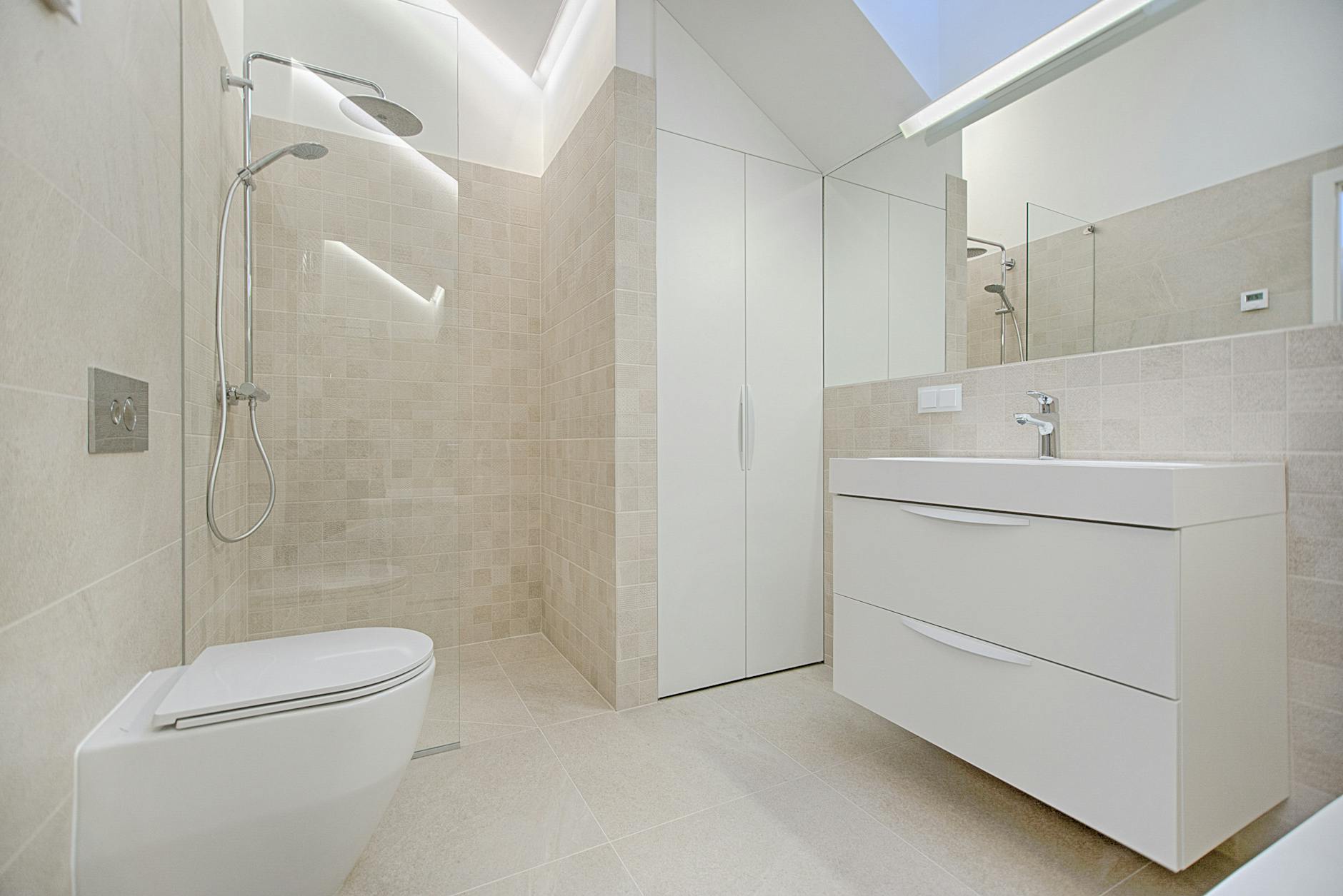 How to Create Residential Plumbing Industry Logo