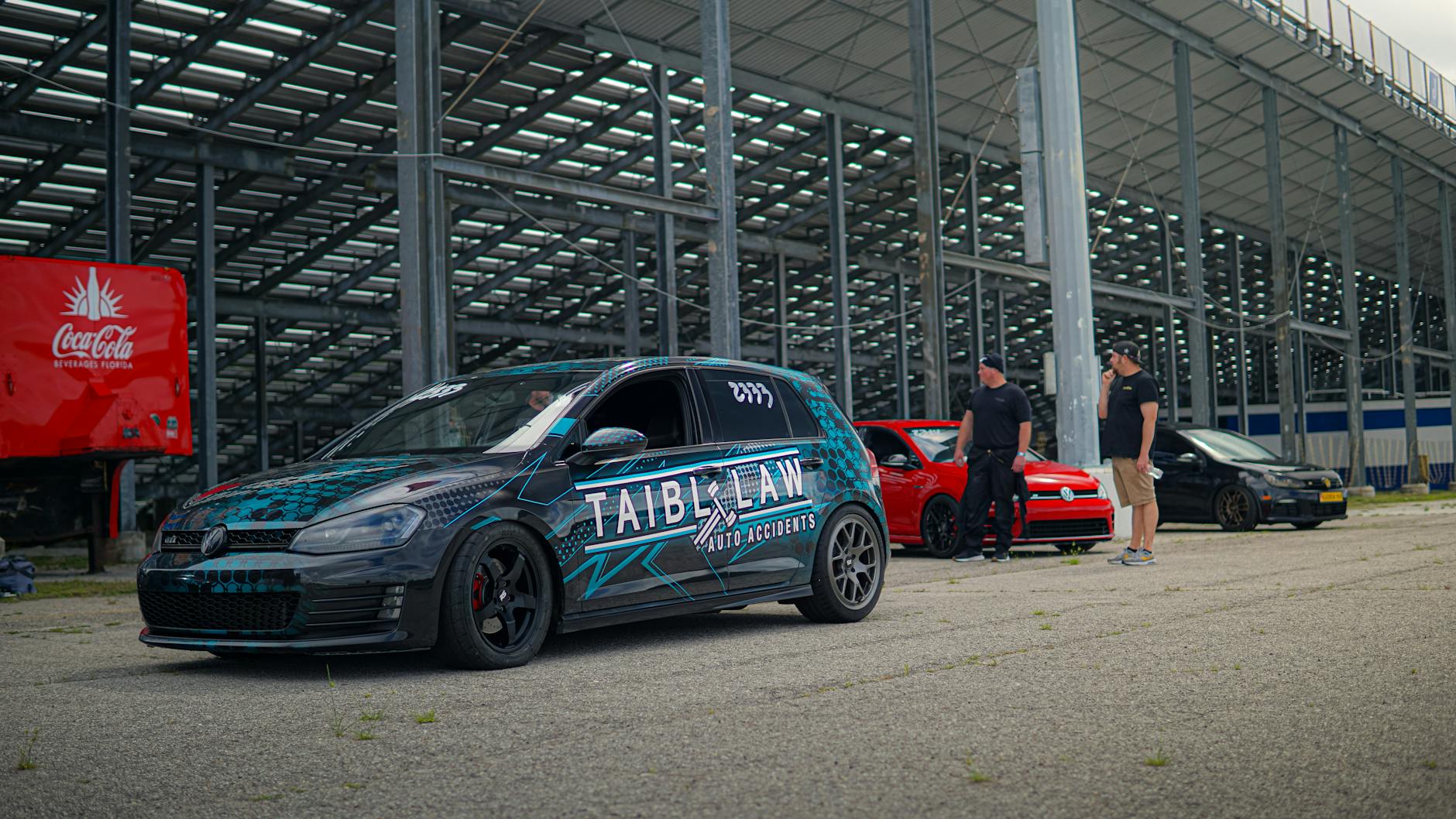 How to Create Golf Course Development Industry Logo