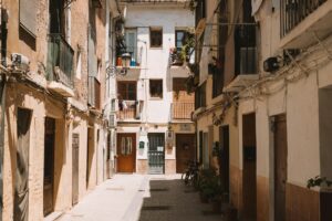 How to Get Clients for Your Laundry Management Software Business