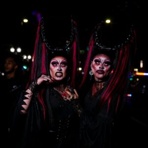 How to Get Clients for Your Themed Party Bus Business