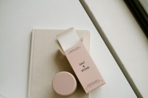 How to Create Organic Deodorant Industry Logo