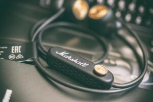 How to Create Cleanroom Equipment Industry Logo