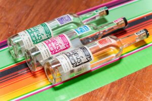 How to Create Glass Reprocessing Industry Logo