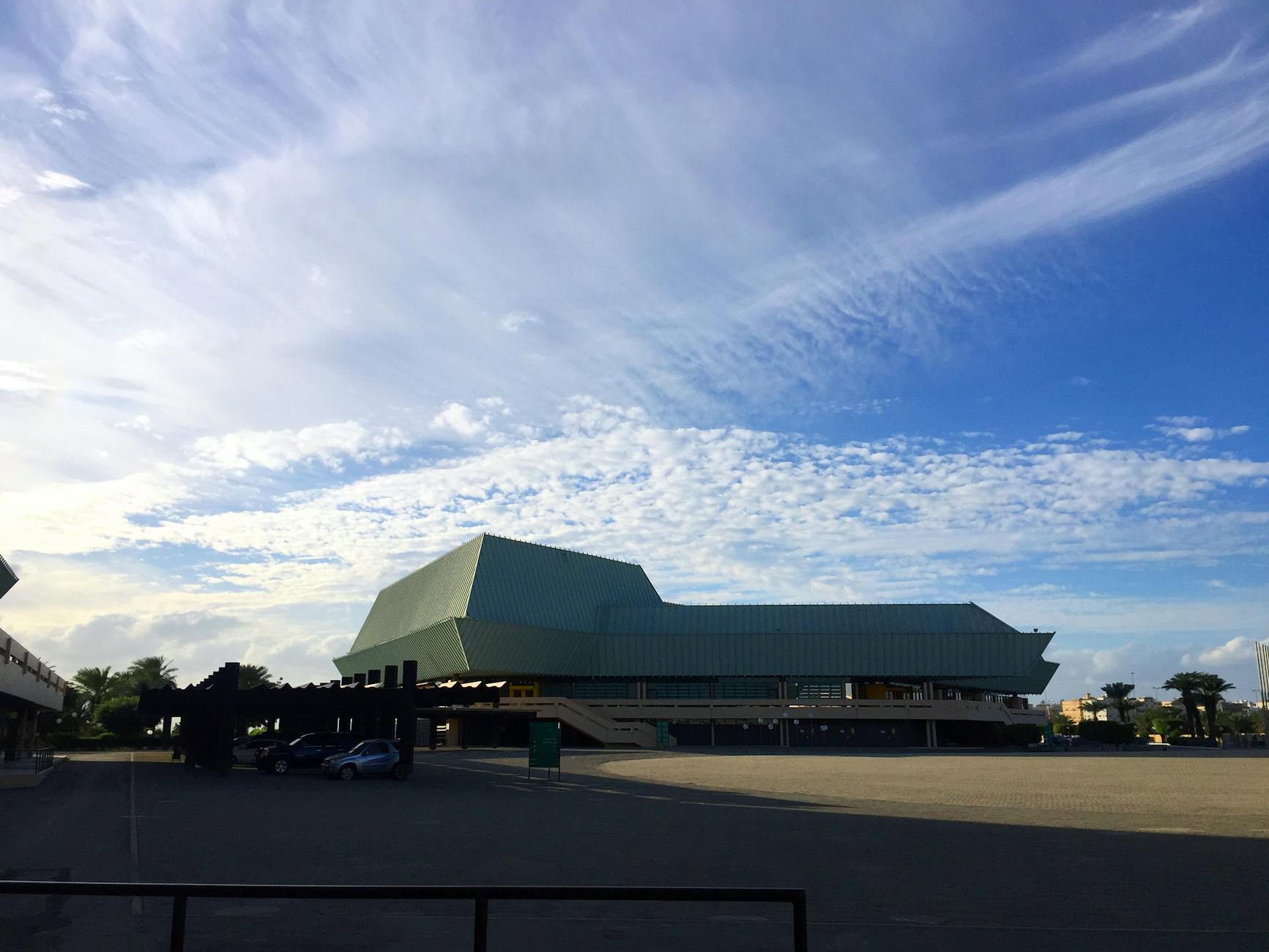 Golf Travel Industry Logo Design Ideas