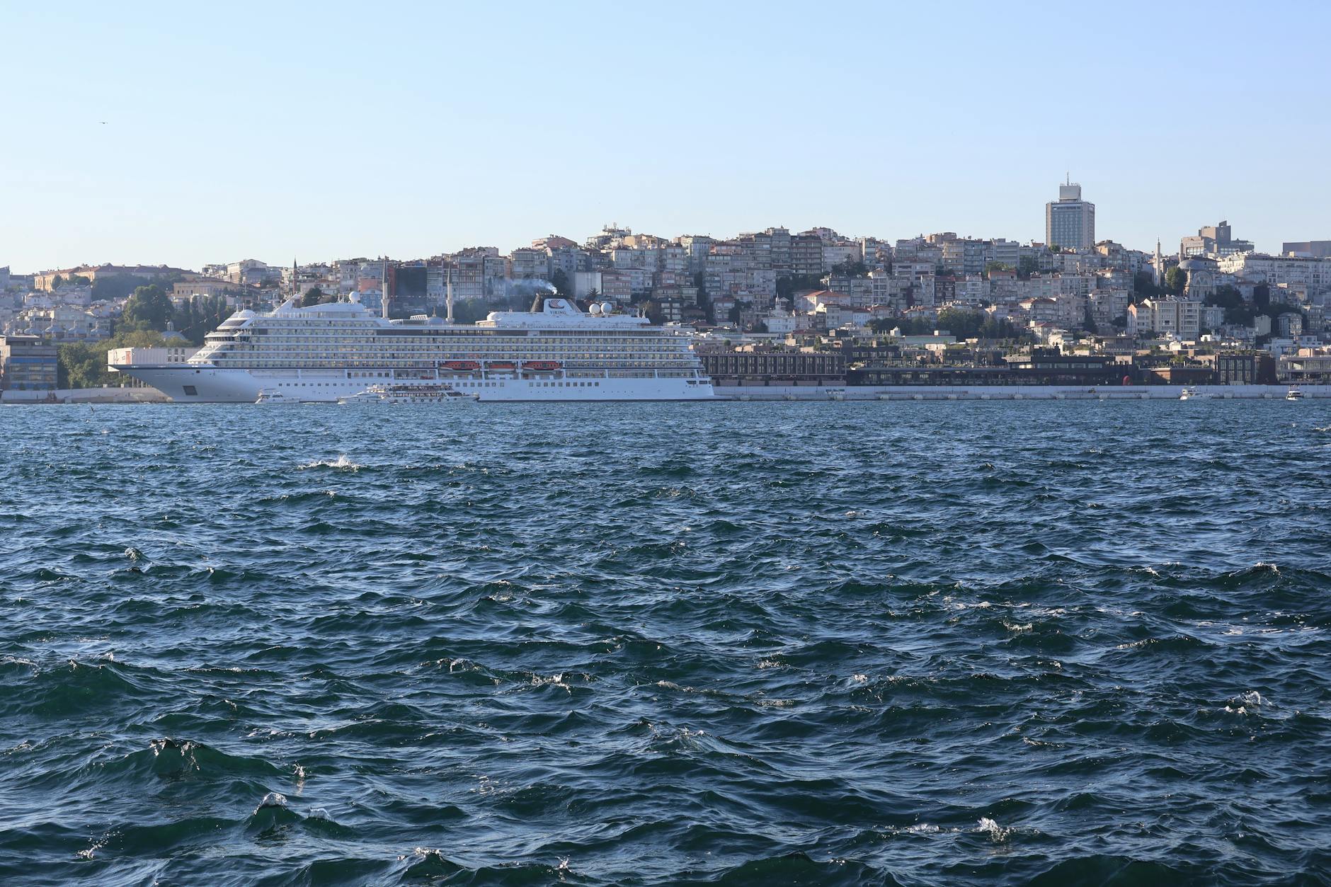 How to Get Clients for Your Ocean Cruise Business