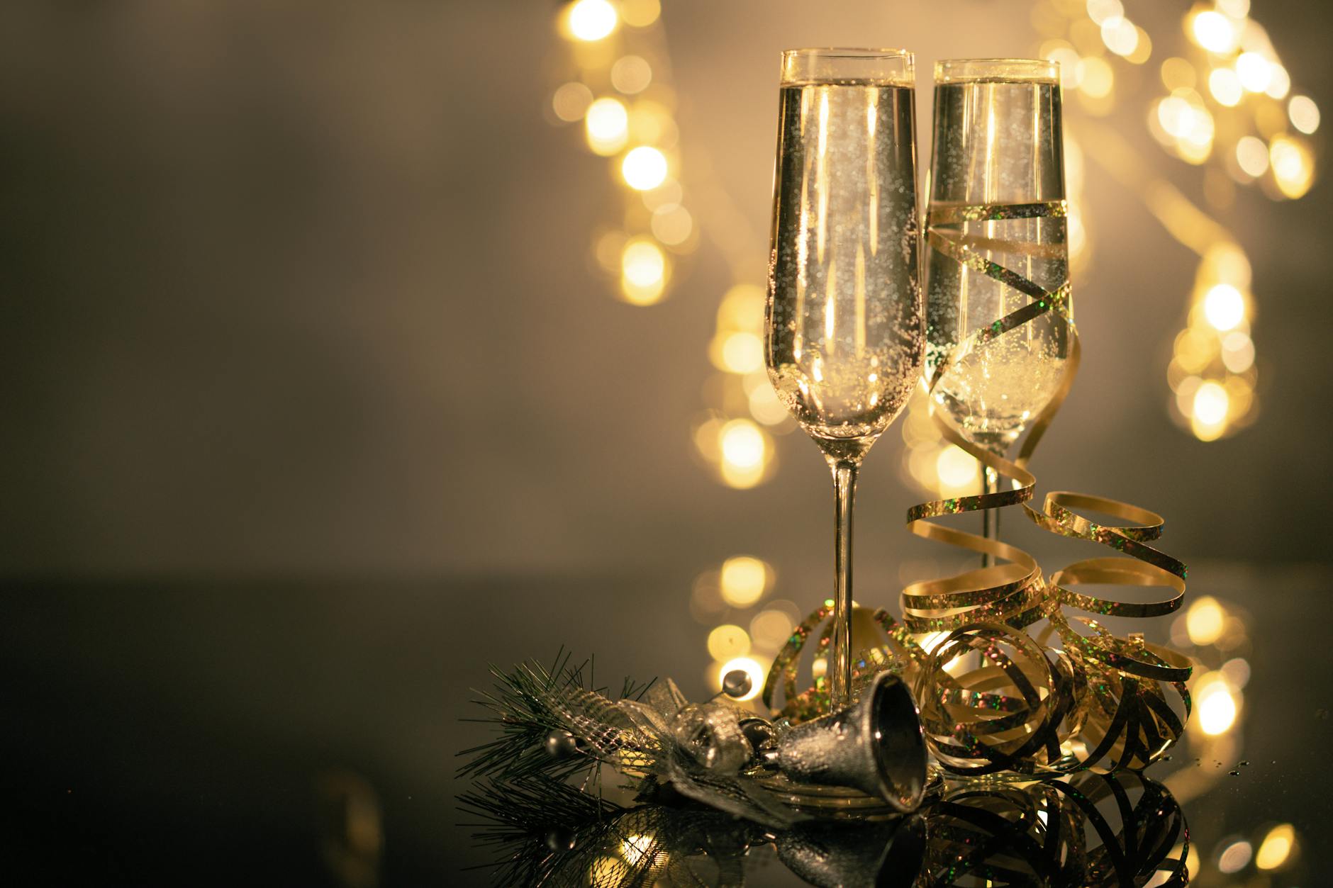 How to Create Low-Alcohol Sparkling Wine Industry Logo