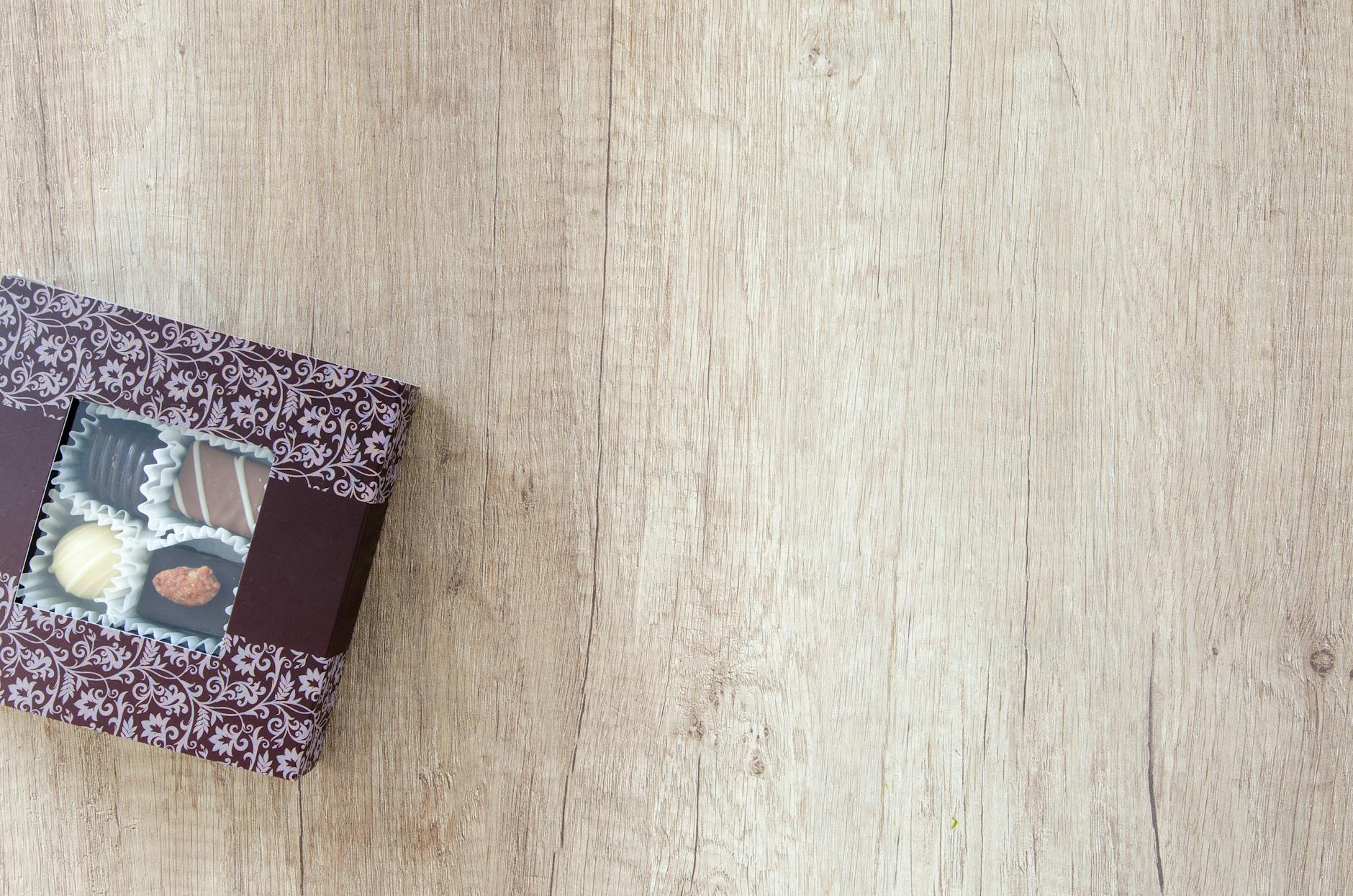 Chocolate Packaging Industry Logo Design Ideas
