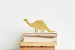 How to Create Children's Literature Industry Logo