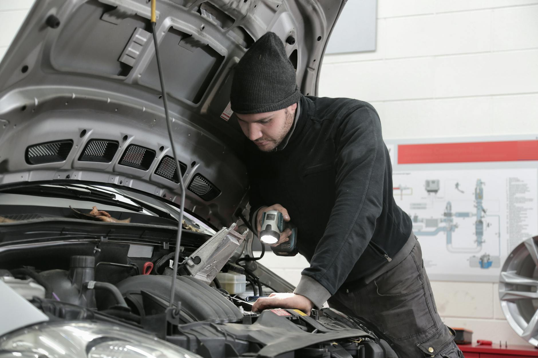 How to Get Clients for Your Engine Maintenance Business