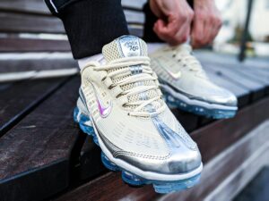 How to Create Activewear Industry Logo