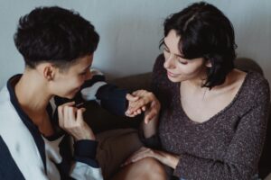 How to Get Clients for Your Bulk Nail Polish Business