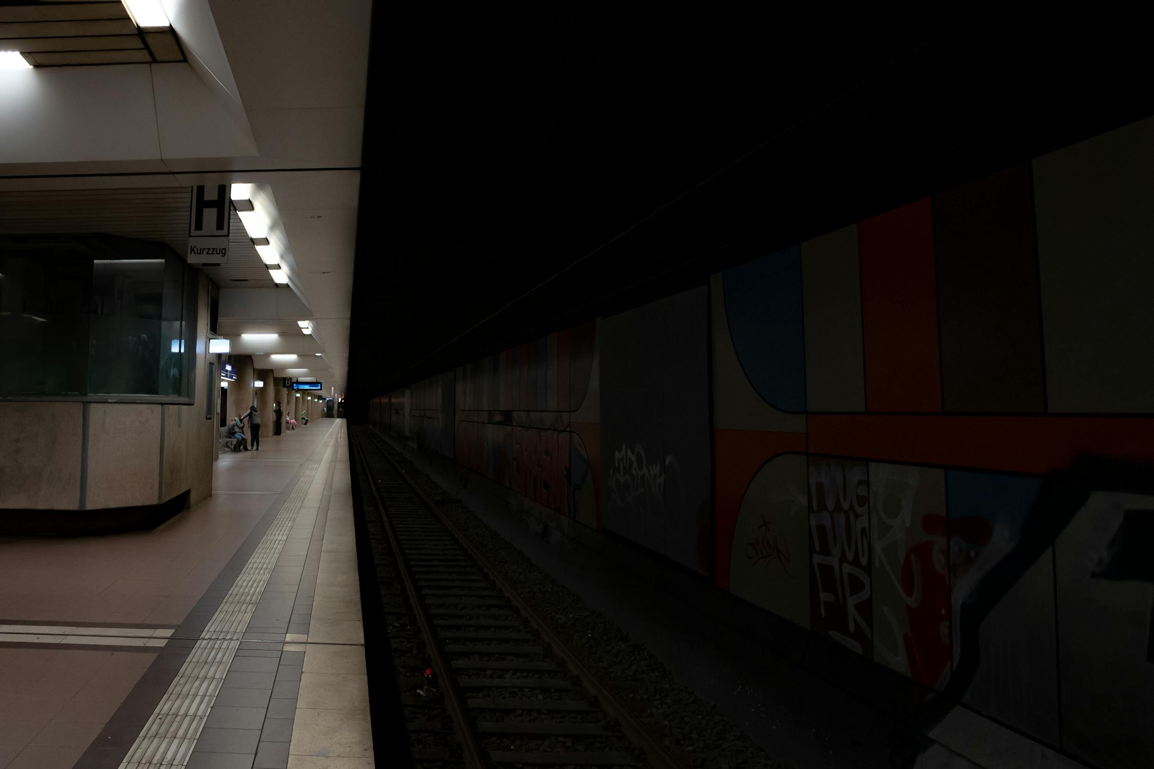 How to Get Clients for Your Snack Cracker Business