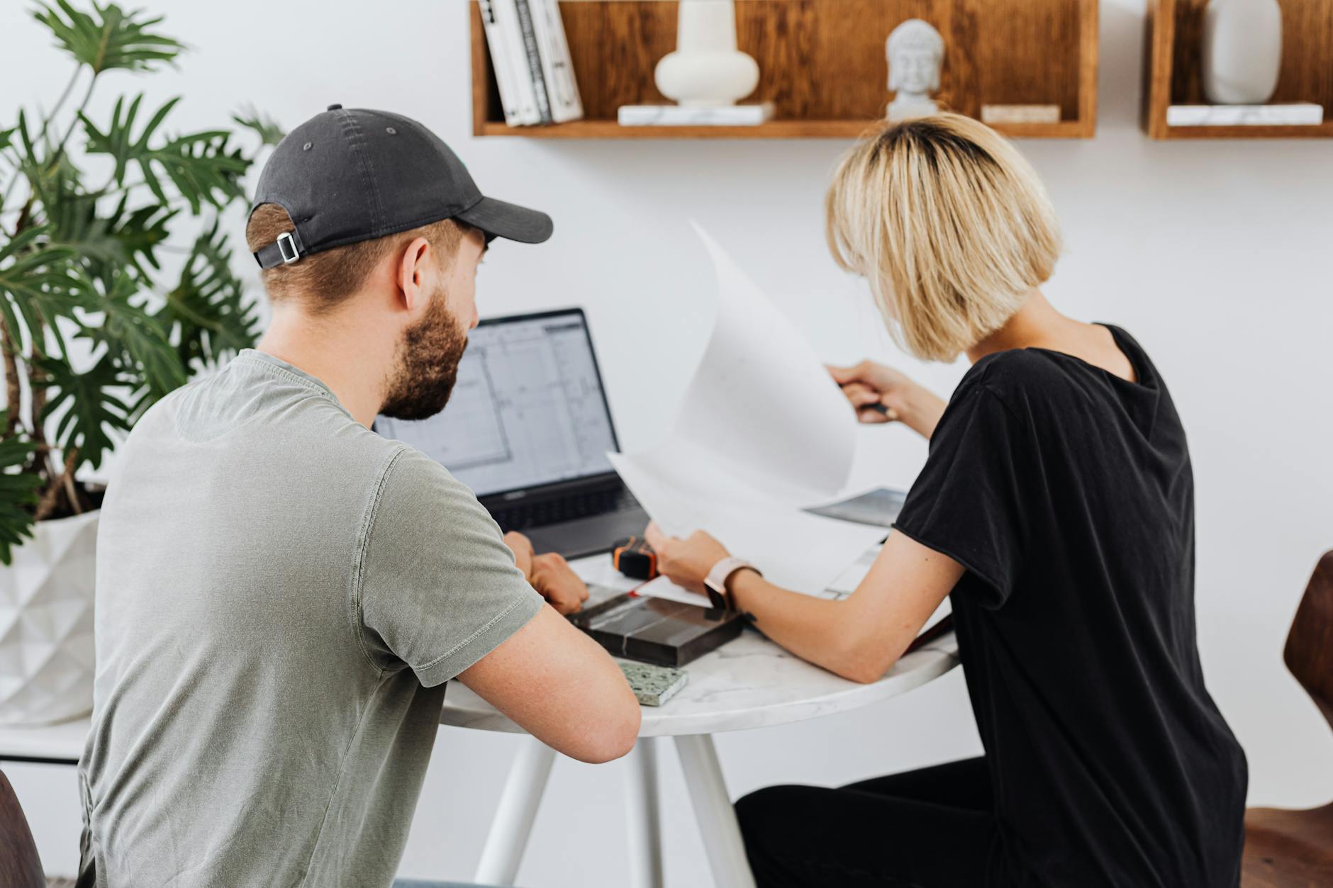 How to Create Document Review Industry Logo