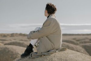 Desert Modern Style Logo Design Ideas