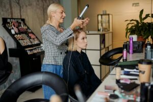How to Get Clients for Your Cosmetic Business