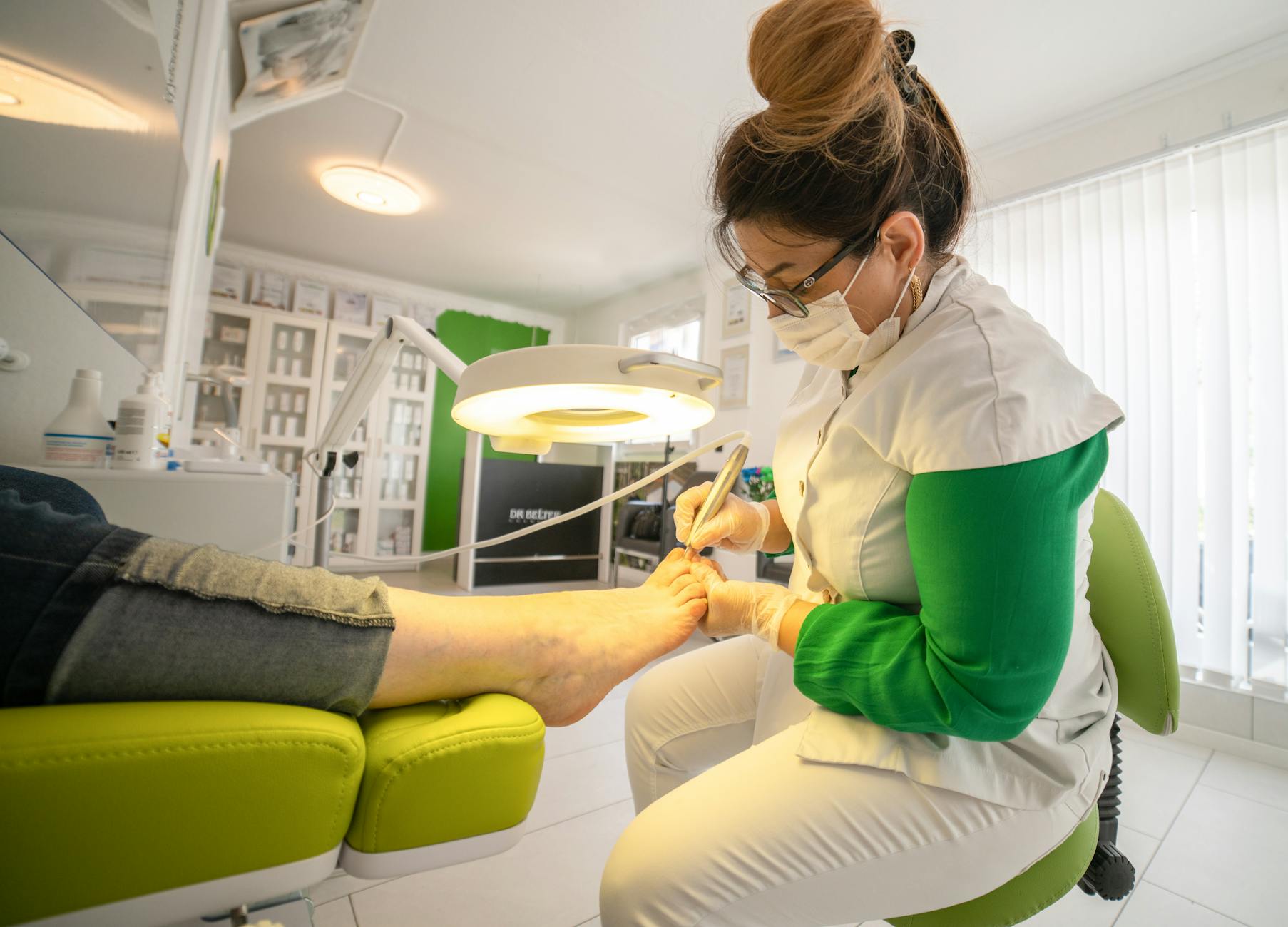 How to Get Clients for Your Ski Maintenance Services Business