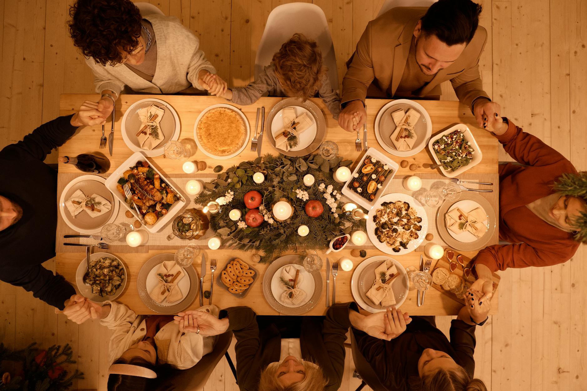 How to Create Culinary Arts Experience Event Logo