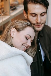 How to Create Online Streaming Comedy Industry Logo