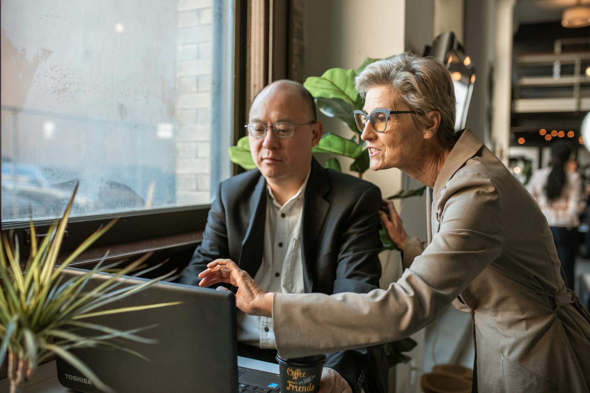 How to Get Clients for Your Online Furniture Retailing Business