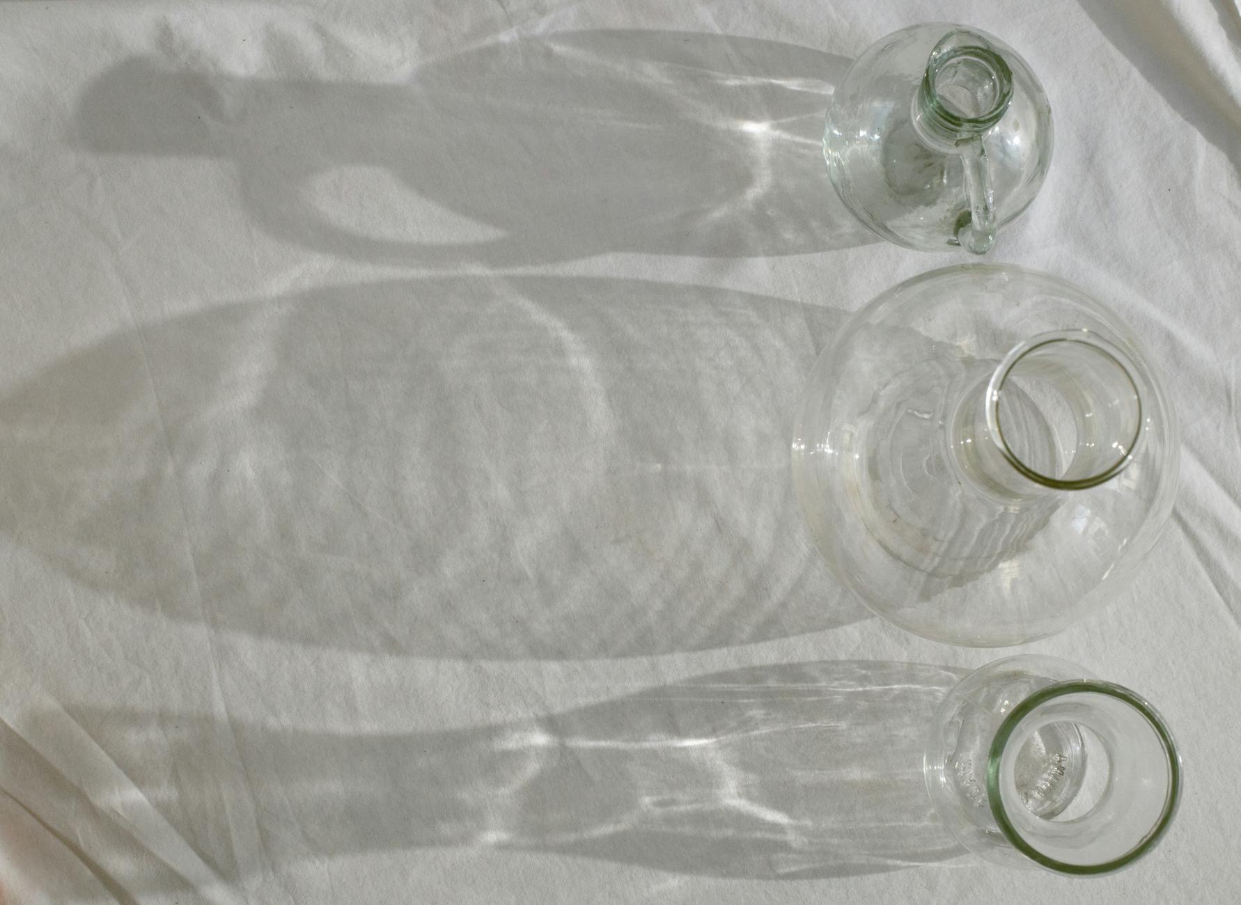 How to Create Laboratory Equipment Rental Industry Logo