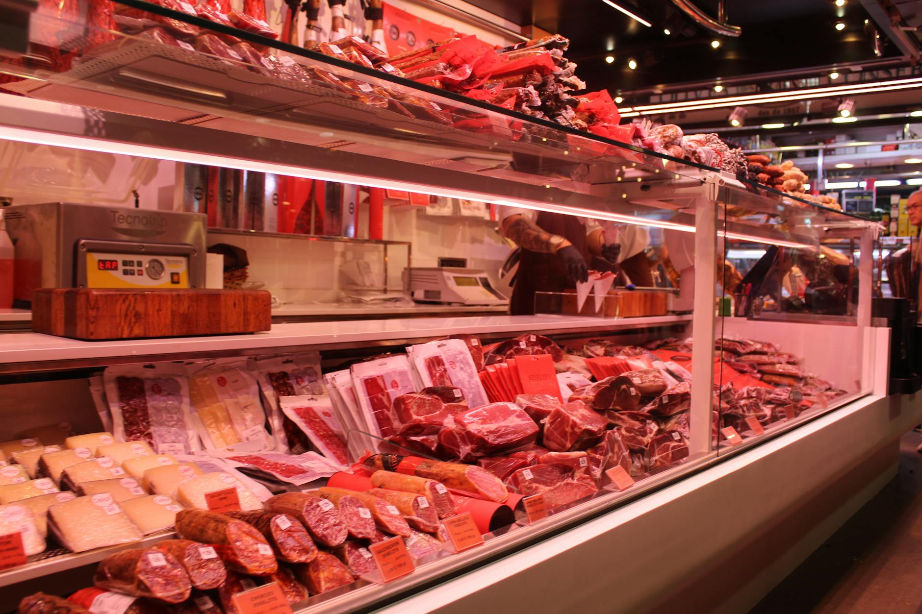 How to Get Clients for Your Cured Meats Business