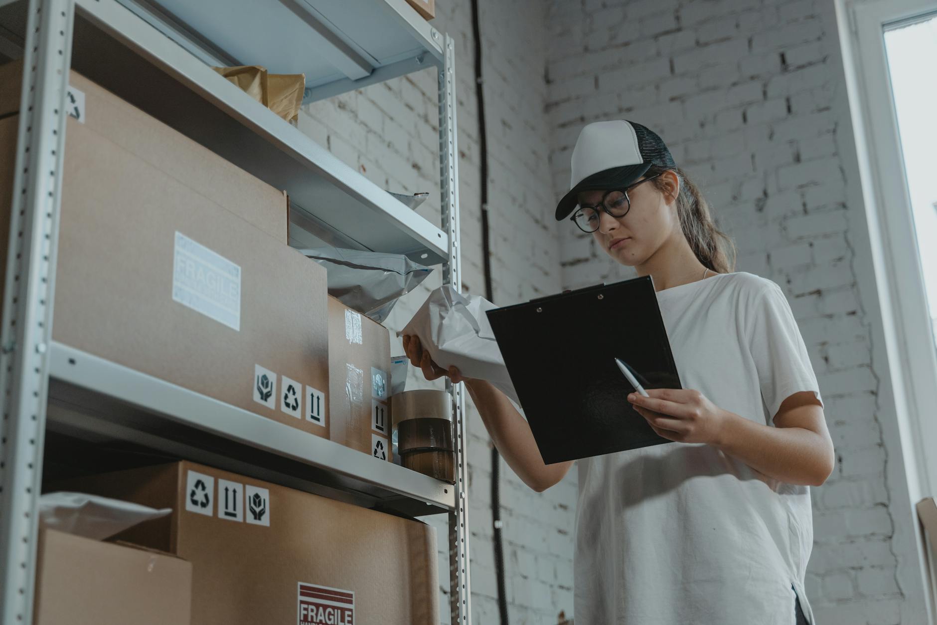 How to Get Clients for Your Shipping Logistics Business