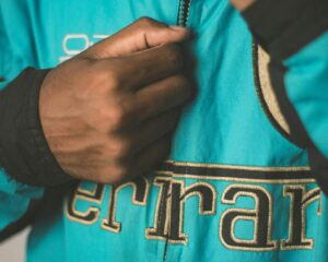 How to Create Authentic Style Logo