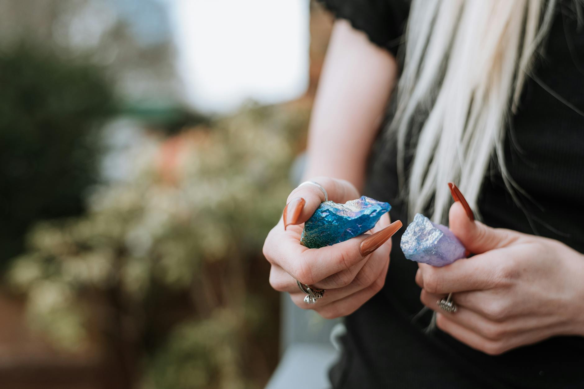 How to Create Gems and Mineral Industry Logo