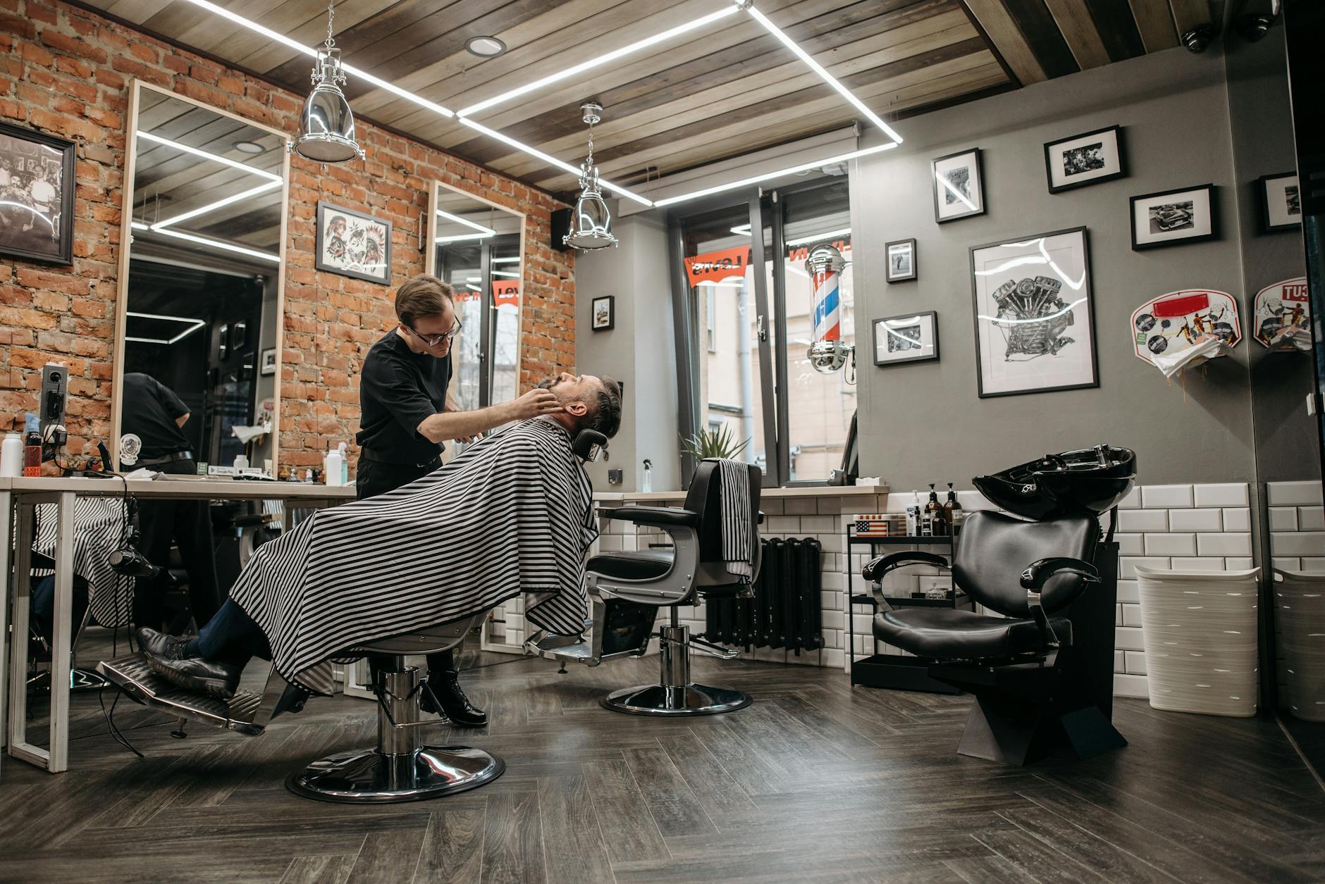 How to Get Clients for Your Hardwood Flooring Business