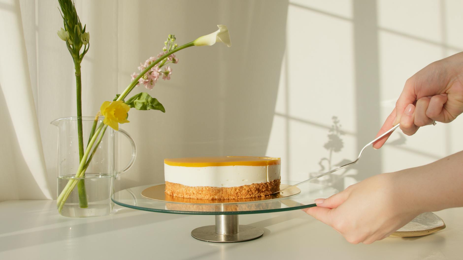 How to Get Clients for Your Health-Conscious Cake Business