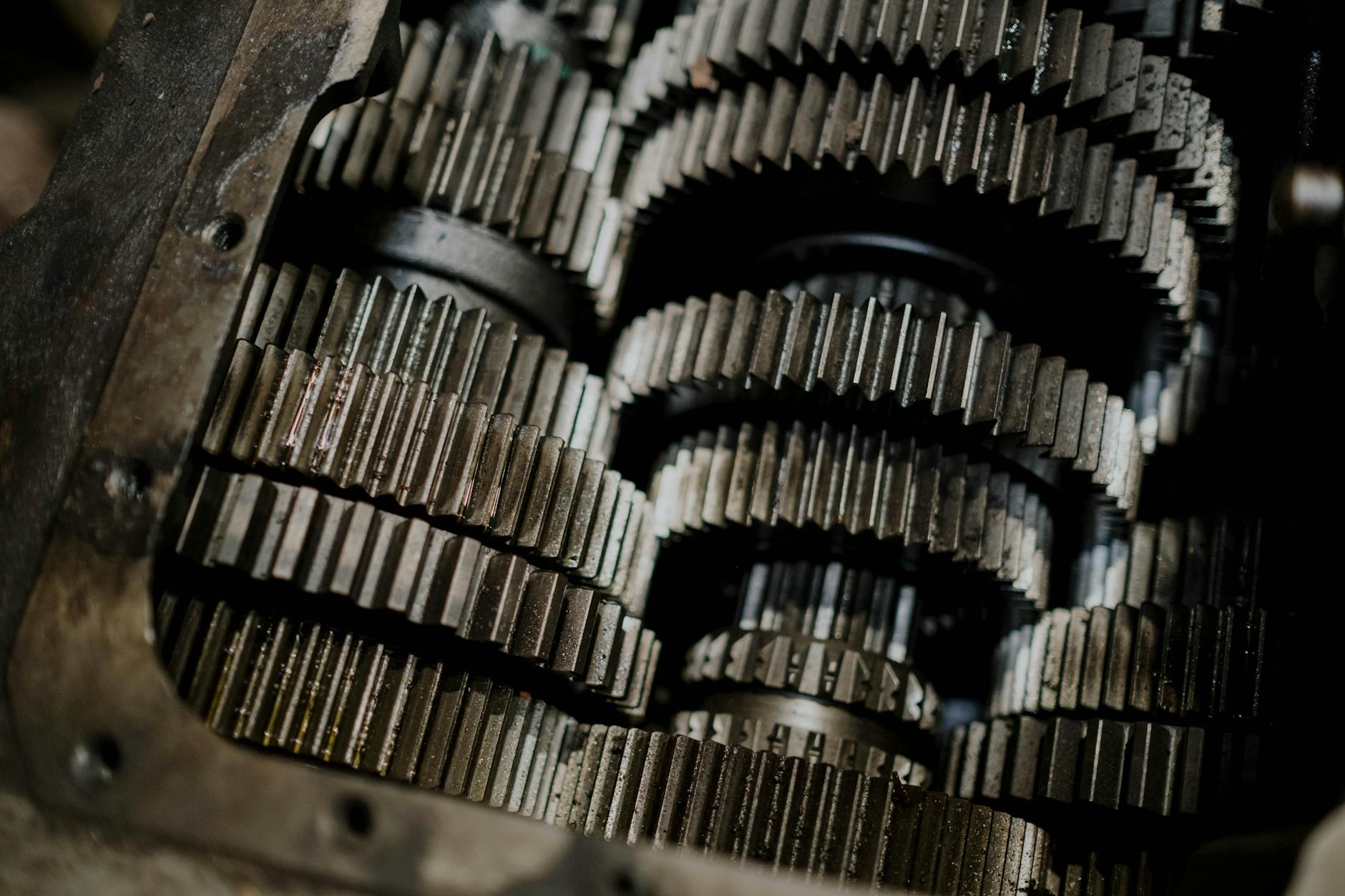 How to Create Technical Gear Industry Logo