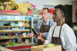 How to Get Clients for Your Grocery Business