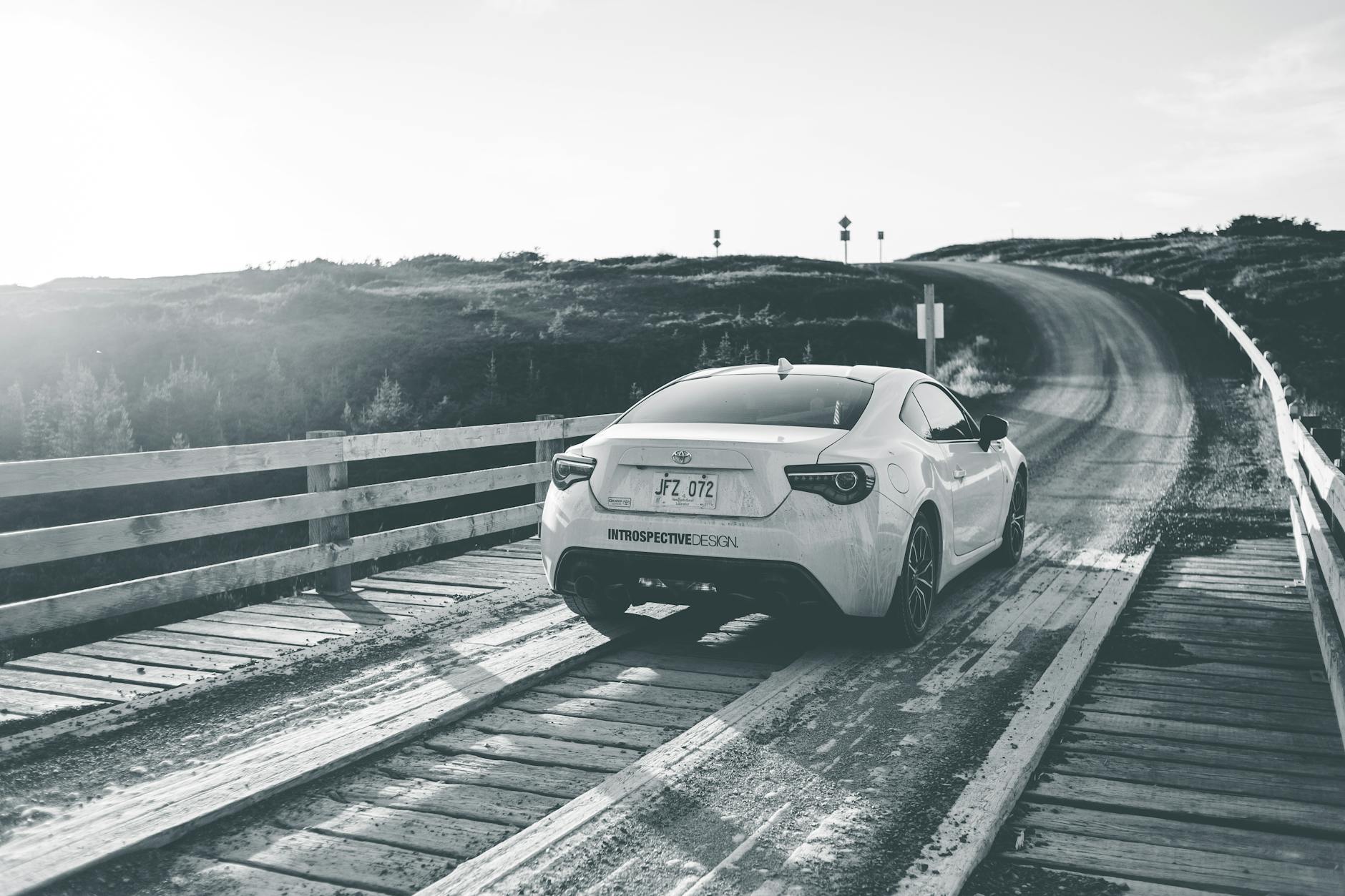 How to Create Outdoor Lighting Industry Logo