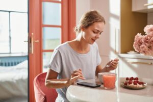 How to Create Relaxation Juice Industry Logo