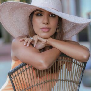 Read more about the article What is Allura Typeface