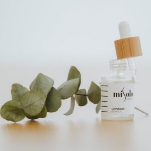 Read more about the article What is Minimal Leaf Tattoo