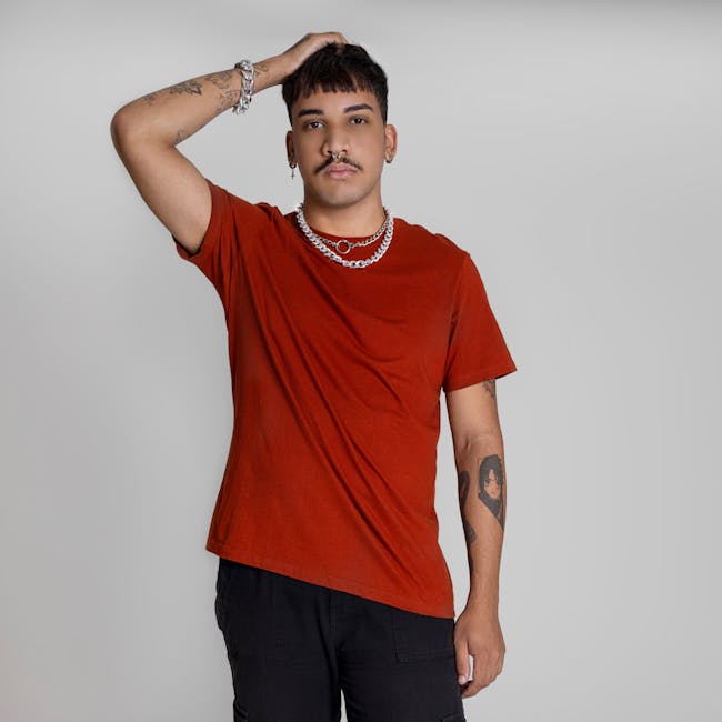 You are currently viewing What is Minimalist Crown Tattoo