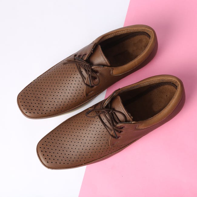 You are currently viewing What is Shoe Brand Symbol